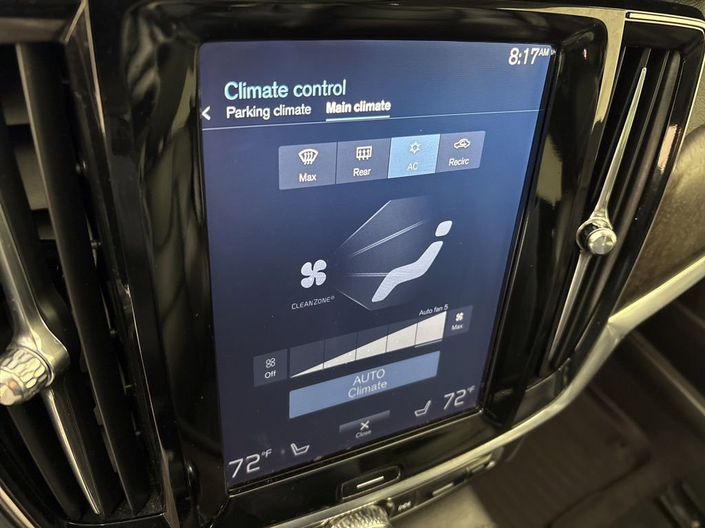 Used 2018 Volvo V90 T6 Cross Country w/ Convenience Package image 32