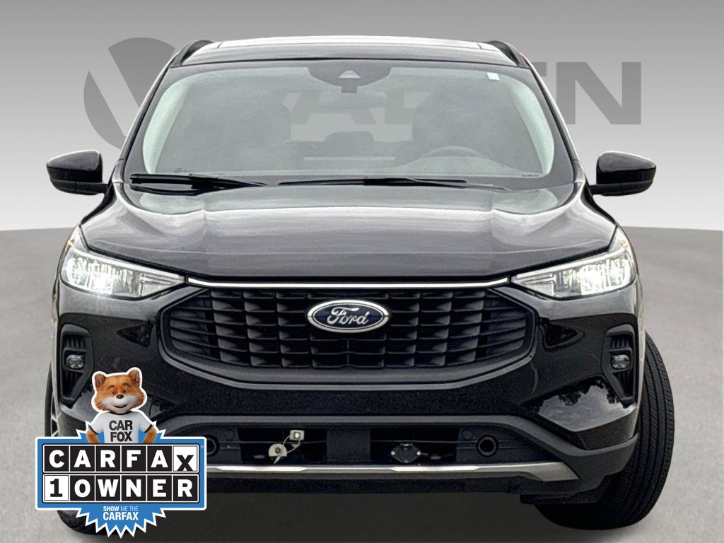 Used 2025 Ford Escape SE FWD image 2