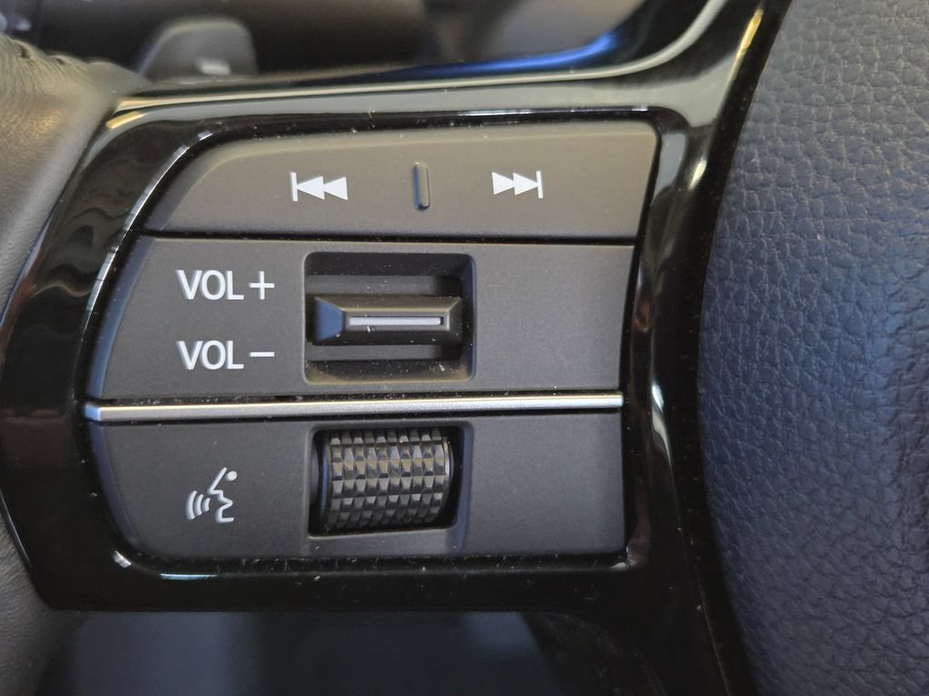 Certified 2023 Honda Accord Touring image 32