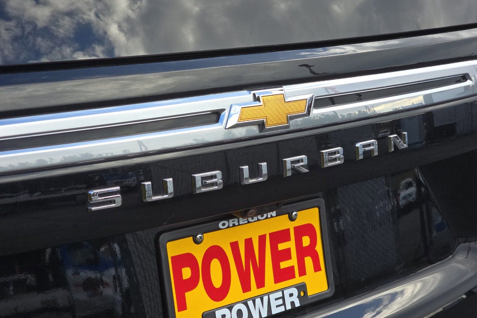 Used 2023 Chevrolet Suburban High Country w/ Advanced Technology Package AWD/4WD image 30