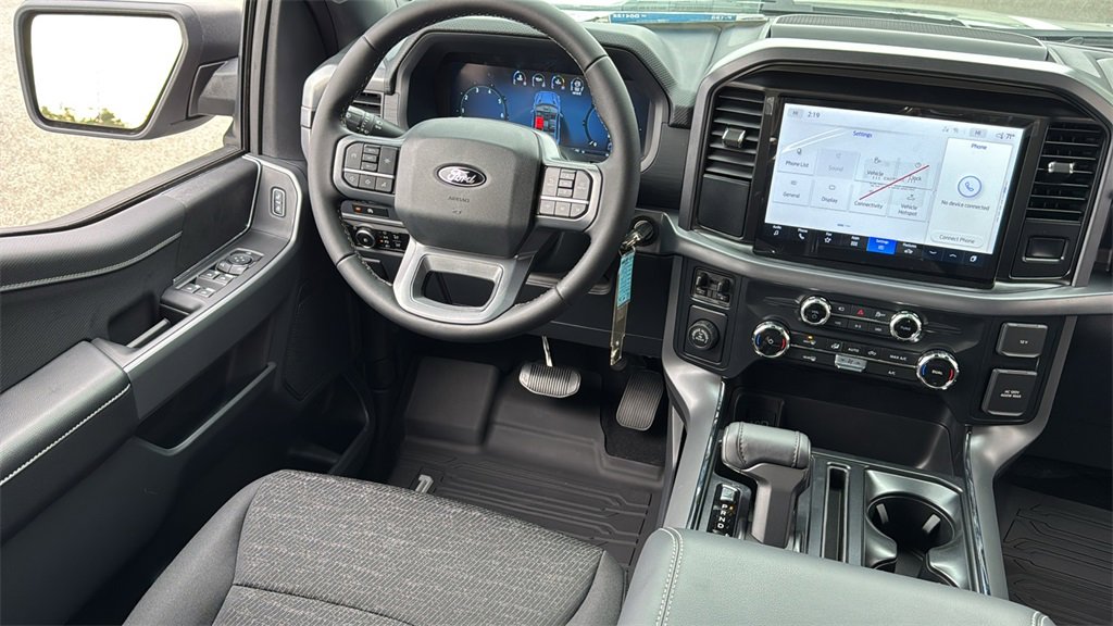 New 2025 Ford F150 XLT w/ Equipment Group 301A Standard image 17