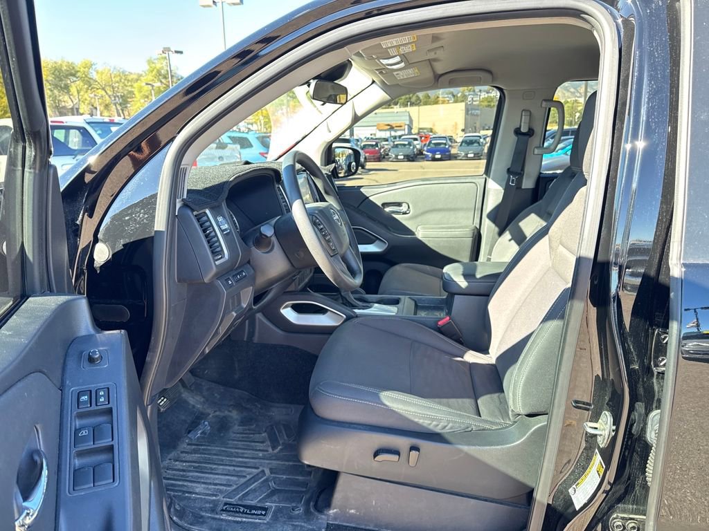 Used 2022 Nissan Frontier SV image 27