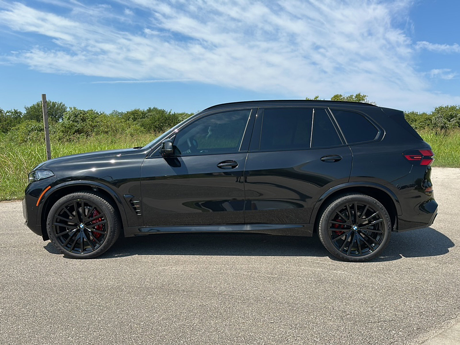 New 2026 BMW X5 xDrive40i w/ M Sport Package image 5