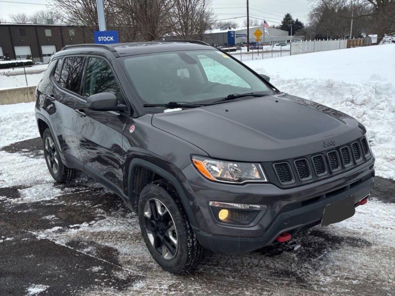 Used 2018 Jeep Compass Trailhawk image 2