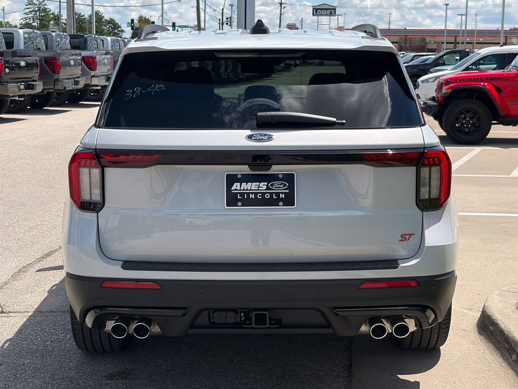 New 2026 Ford Explorer ST w/ Sun And Sound Package AWD/4WD image 5