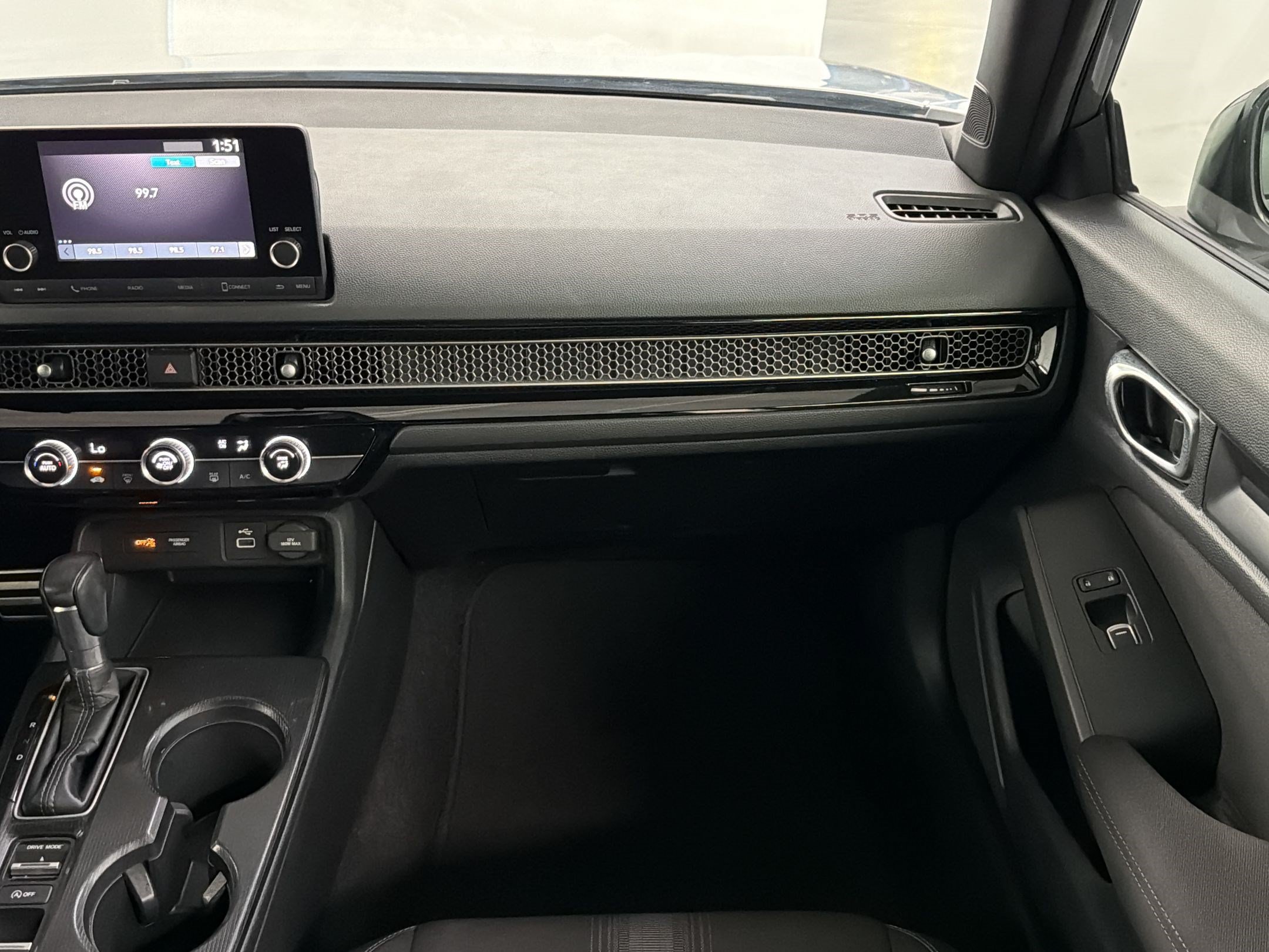 Certified 2022 Honda Civic Sport image 27