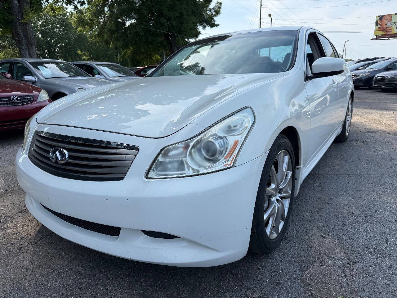 Used 2009 INFINITI G37 Journey w/ Premium Pkg RWD image 2