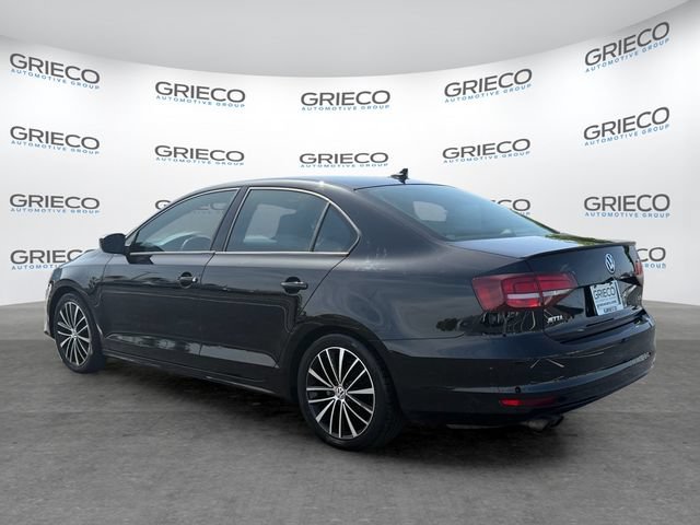 Used 2016 Volkswagen Jetta Sport FWD image 5