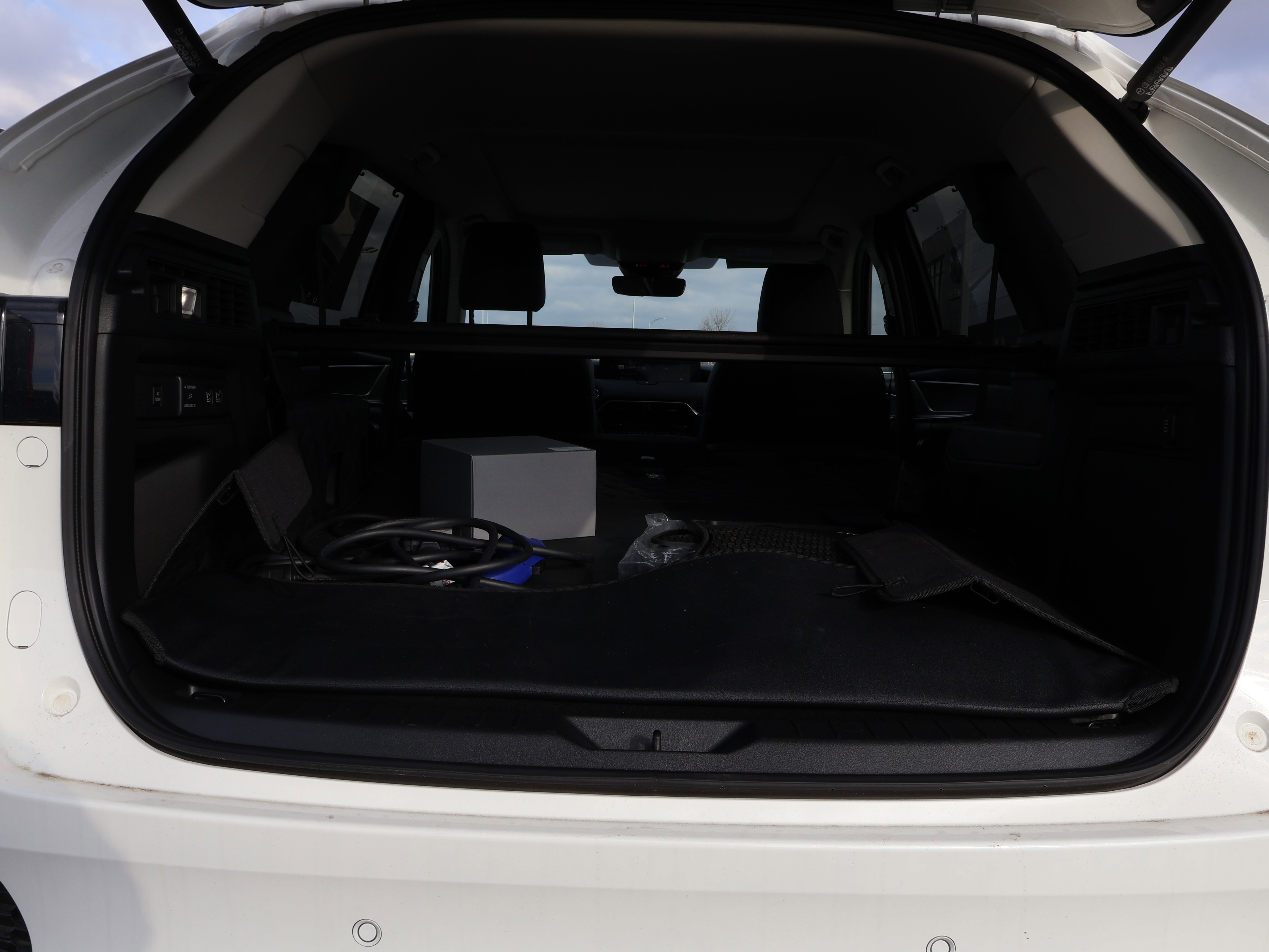 Certified 2025 MAZDA CX-70 Plug-In Hybrid w/ Premium Pkg image 20