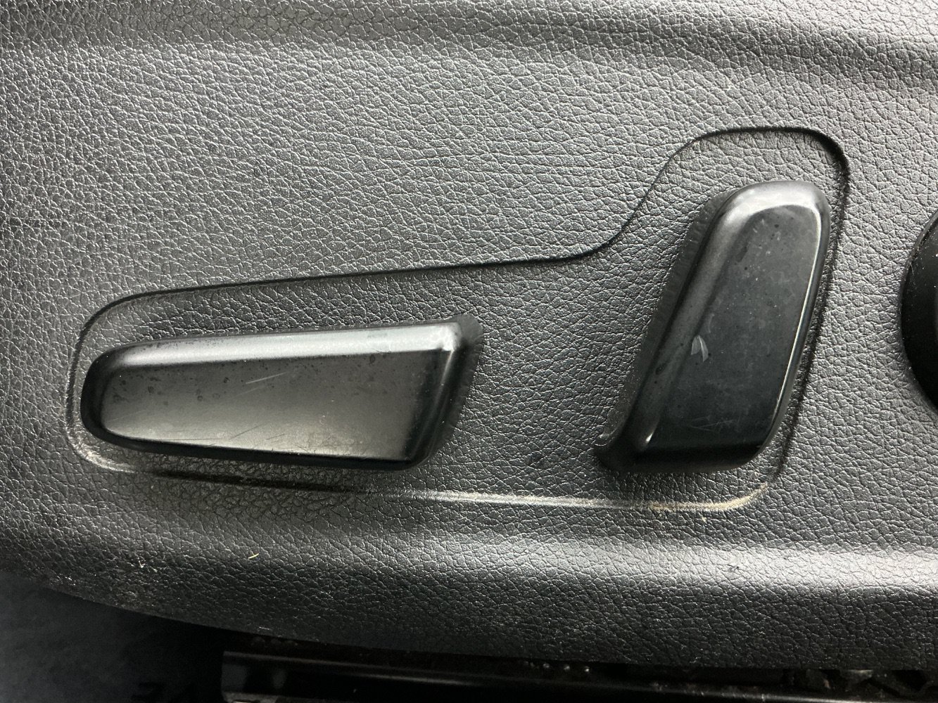Used 2019 Kia Stinger Premium AWD/4WD image 39