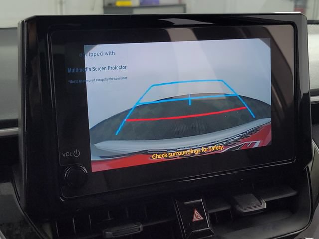 Used 2025 Toyota Corolla LE FWD image 16
