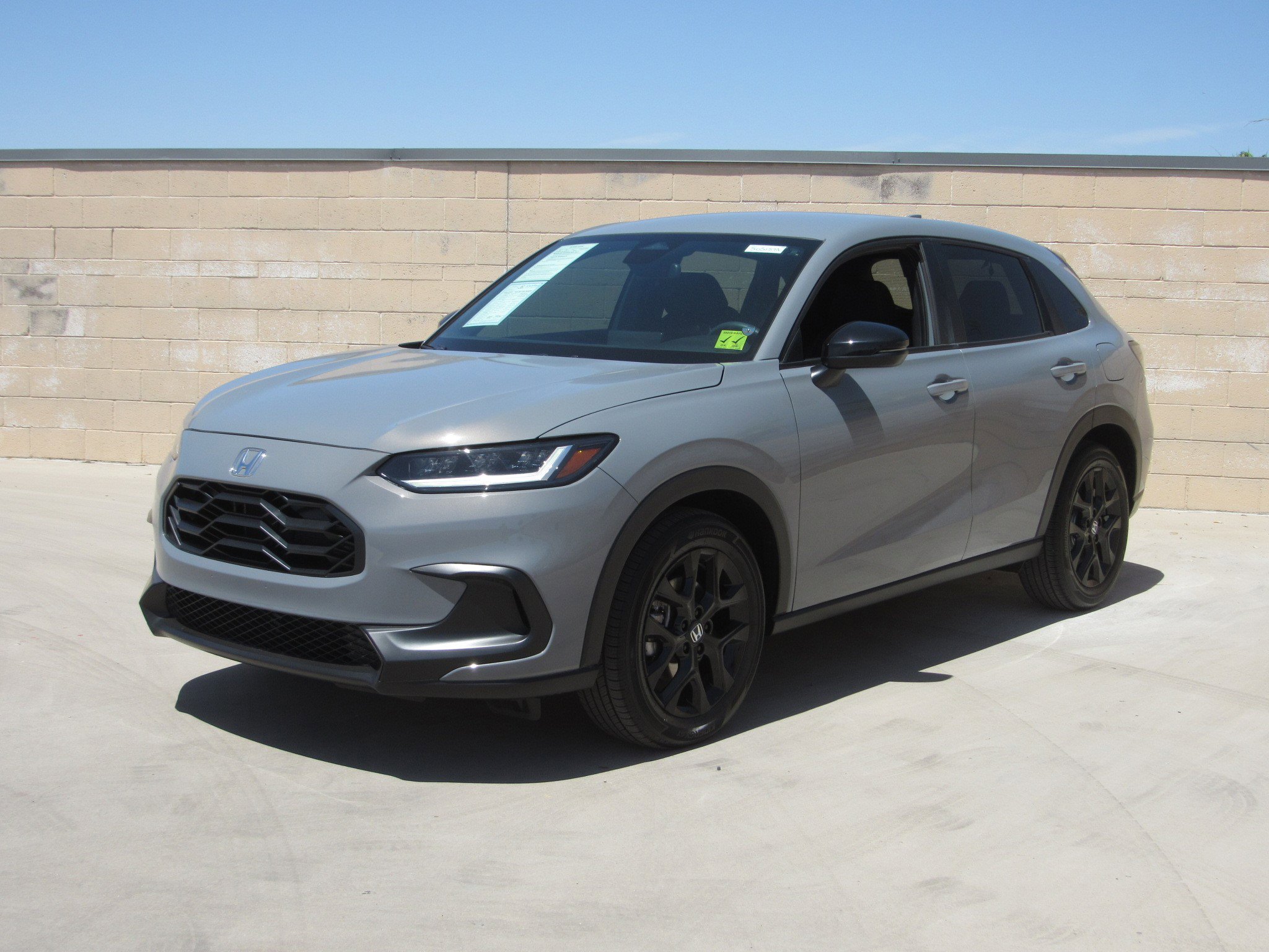 Certified 2023 Honda HR-V Sport image 1