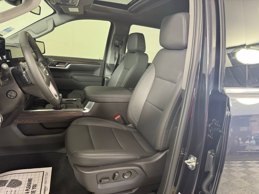 New 2025 GMC Sierra 1500 SLT w/ SLT Premium Package image 13