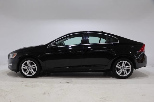 Used 2015 Volvo S60 T5 Platinum w/ Climate Package FWD image 4