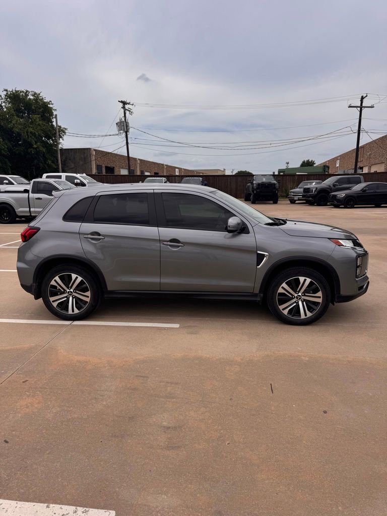 Used 2023 Mitsubishi Outlander Sport SE AWD/4WD image 9