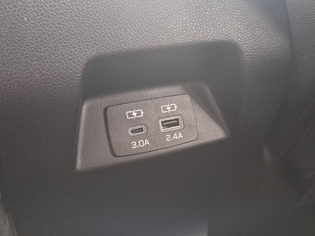 Certified 2024 Subaru Crosstrek 2.0i Premium AWD/4WD image 16