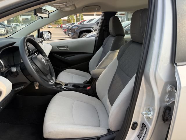 Used 2021 Toyota Corolla LE w/ Carpet Mat Package (TMS) FWD image 24