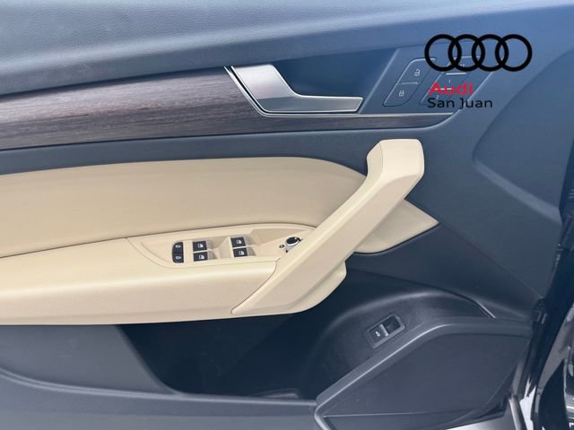 Used 2024 Audi Q5 2.0T Premium w/ Convenience Package AWD/4WD image 28