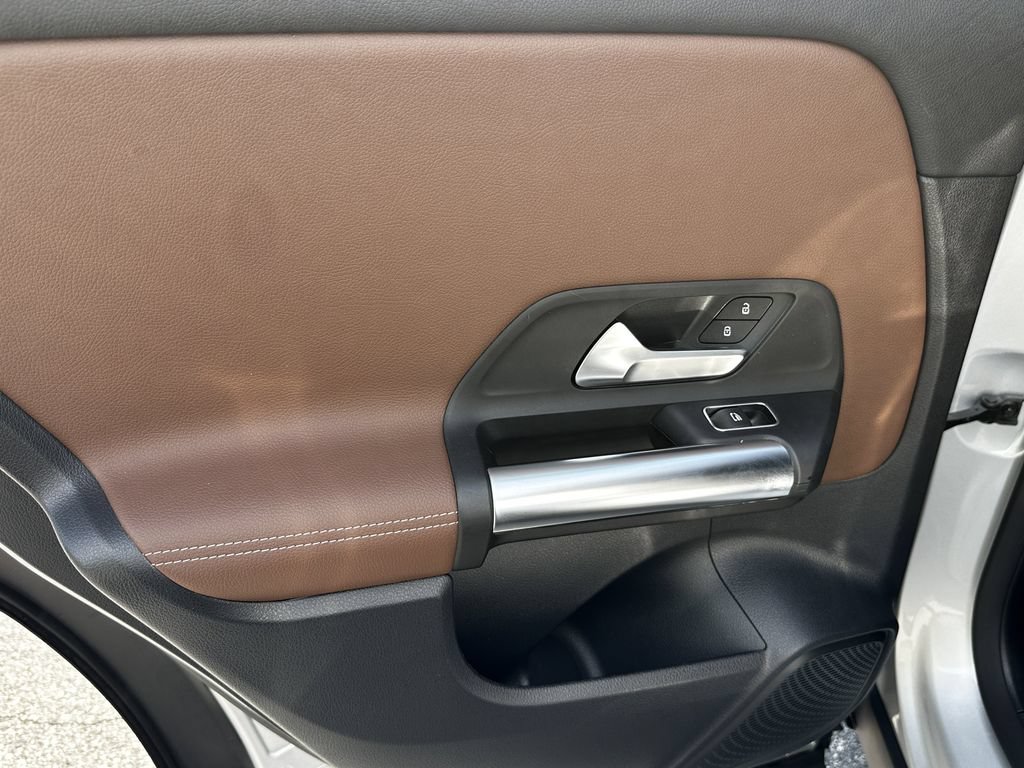 Certified 2022 Mercedes-Benz GLA 250 image 25