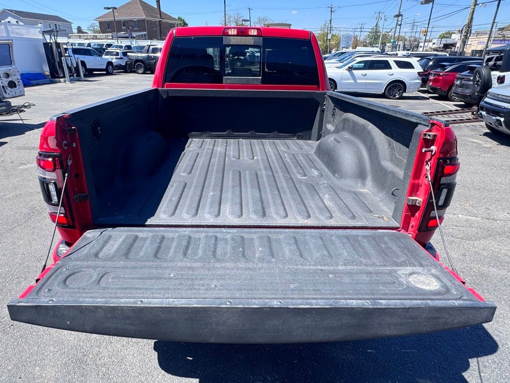 Used 2024 RAM 2500 Big Horn w/ Night Edition AWD/4WD image 7
