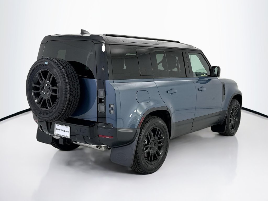 New 2026 Land Rover Defender 110 S AWD/4WD image 5