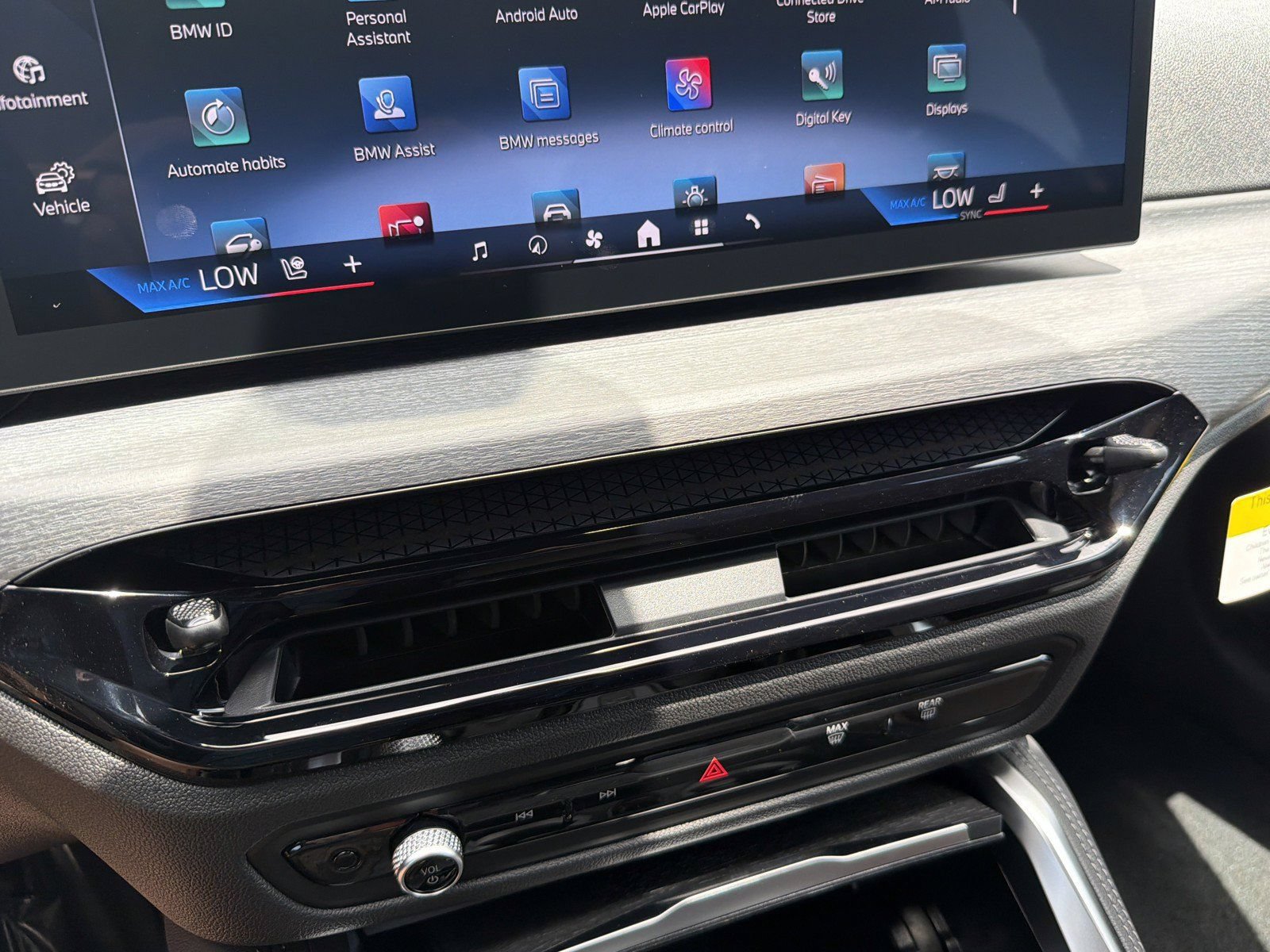 New 2026 BMW 430i xDrive w/ M Sport Package AWD/4WD image 28