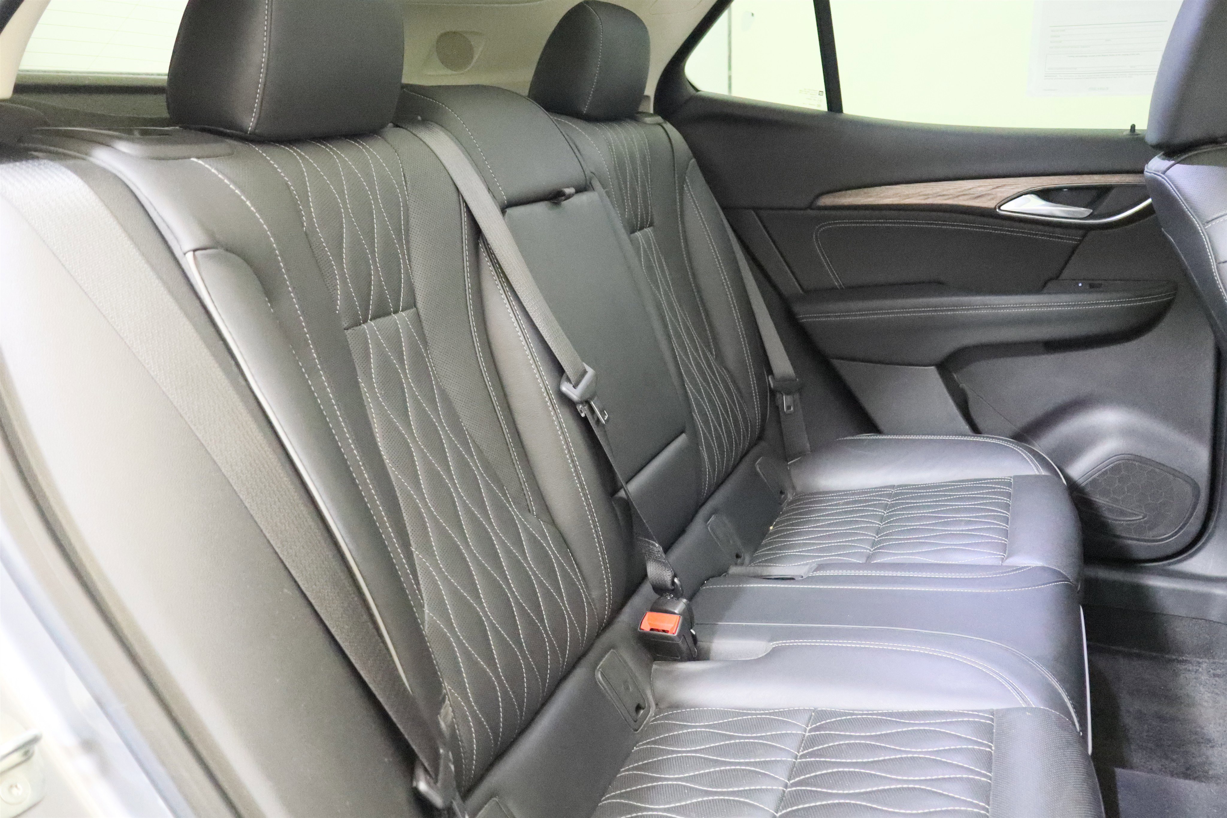 Used 2021 Buick Envision Avenir image 21