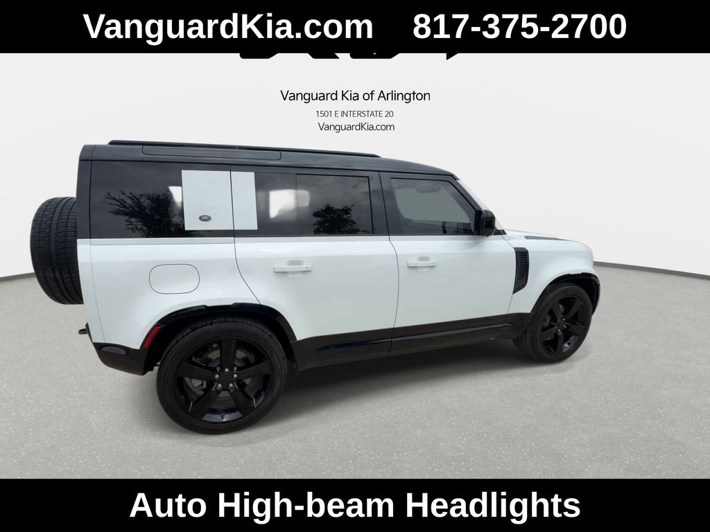 Used 2023 Land Rover Defender 110 X-Dynamic SE AWD/4WD image 10