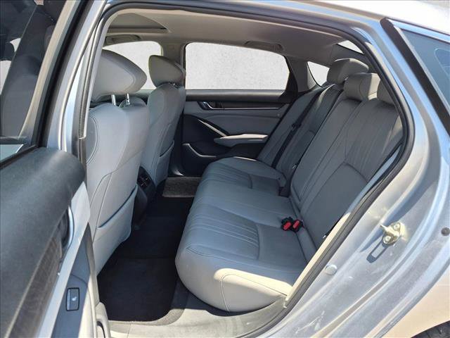 Used 2019 Honda Accord Touring image 19