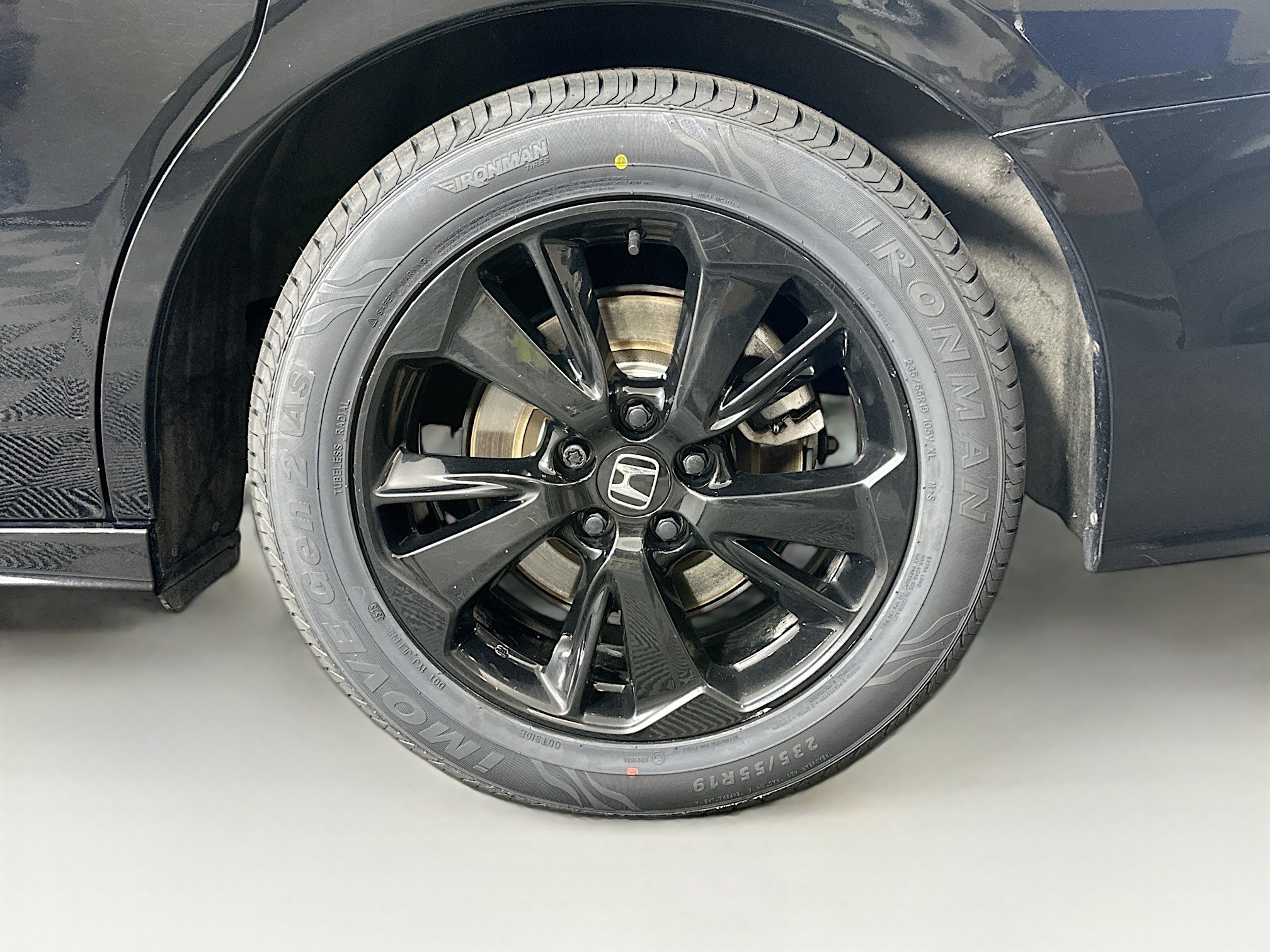 Used 2023 Honda Odyssey Sport image 11