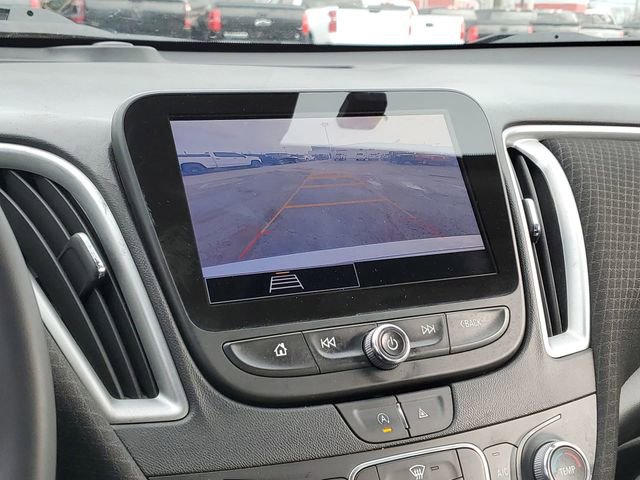 Used 2024 Chevrolet Malibu RS FWD image 14