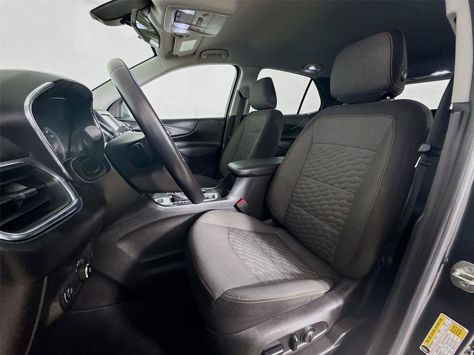 Used 2018 Chevrolet Equinox LT image 20