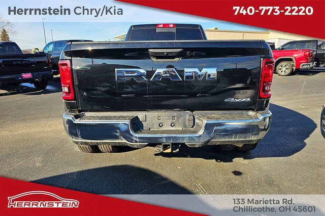 Used 2025 RAM 3500 Tradesman image 32