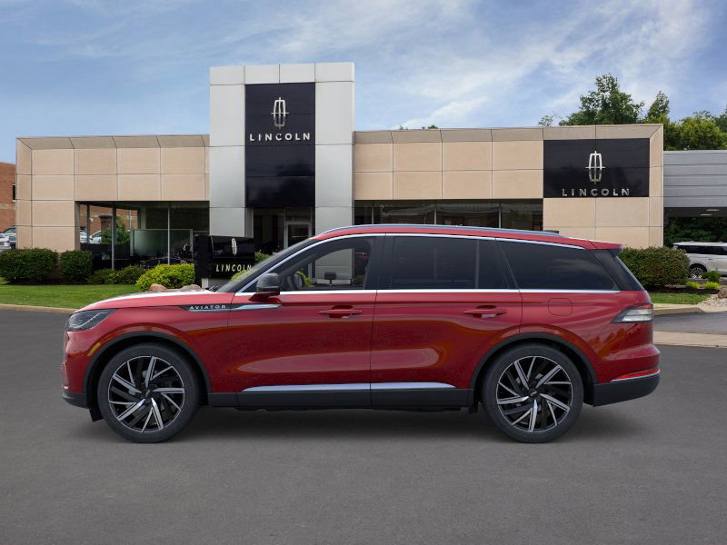 New 2026 Lincoln Aviator Reserve image 3