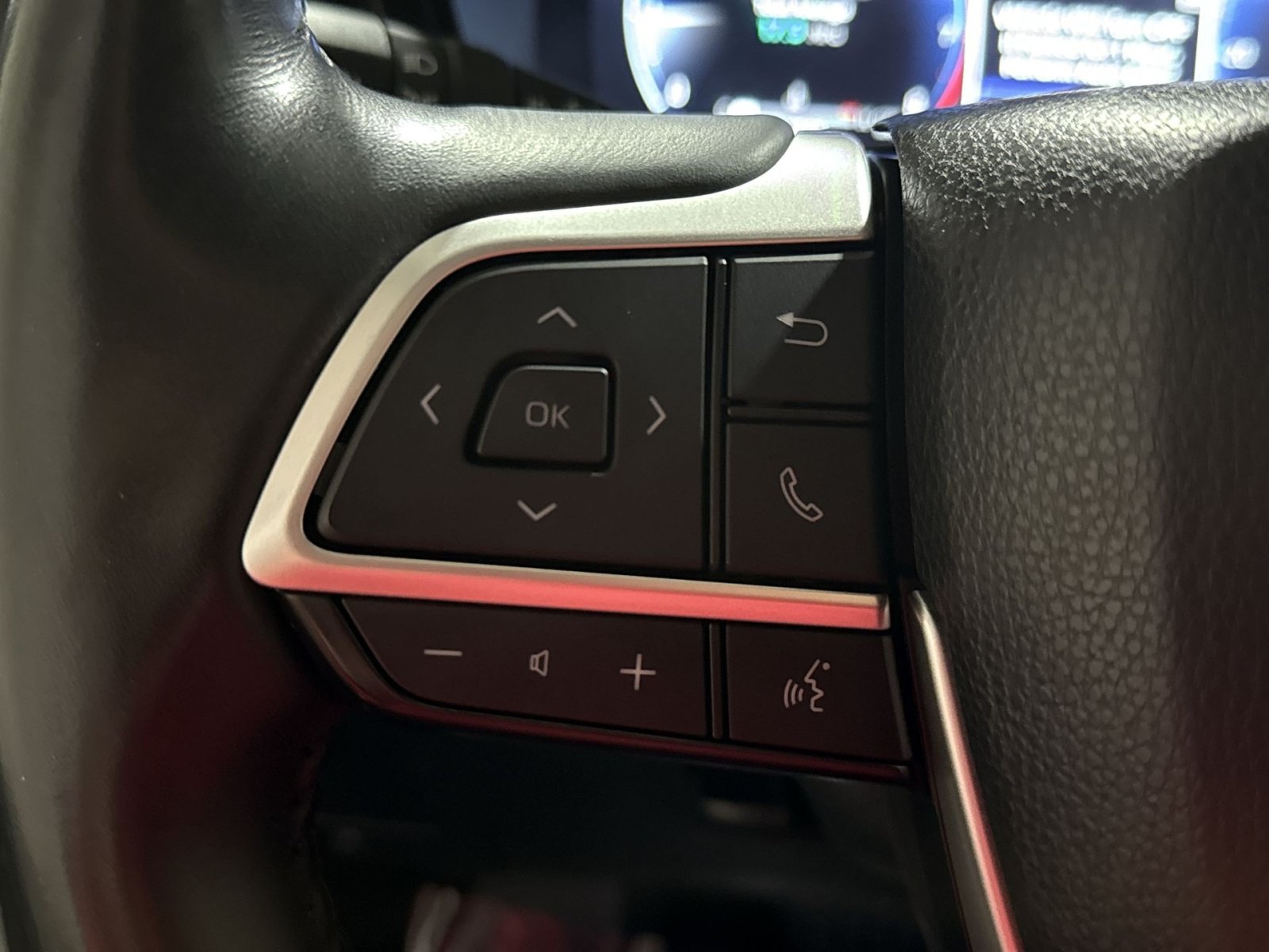 Used 2024 Toyota Grand Highlander AWD image 22