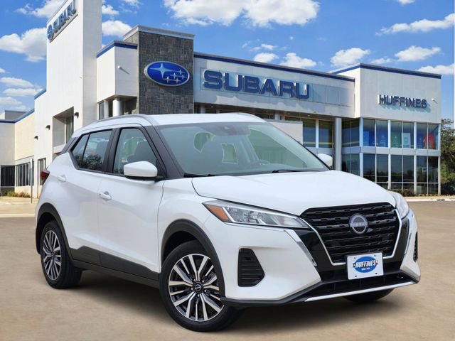 Used 2023 Nissan Kicks SV