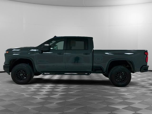 Certified 2025 Chevrolet Silverado 2500 ZR2 w/ Technology Package AWD/4WD image 2