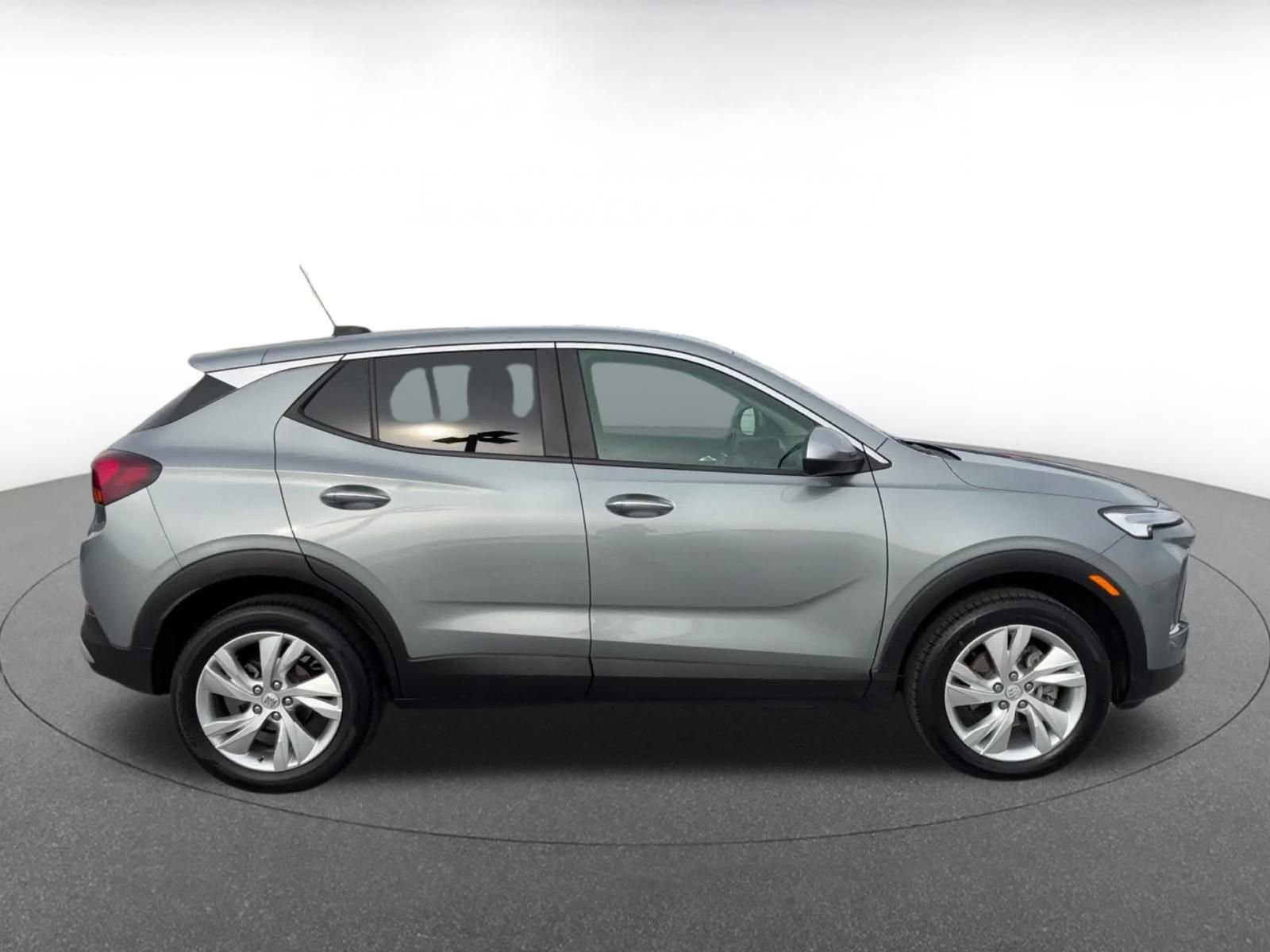 Used 2025 Buick Encore GX Preferred image 16