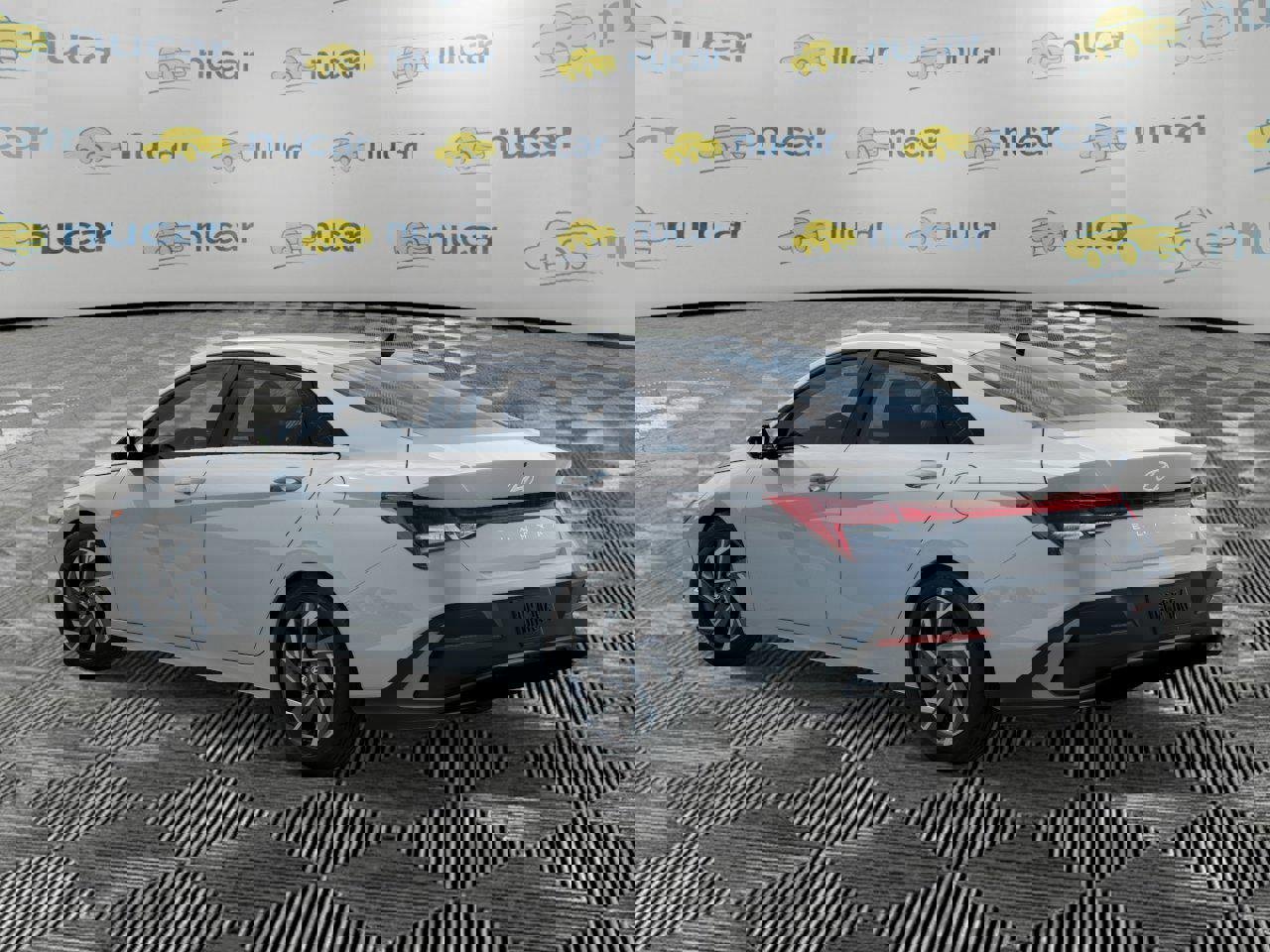 New 2026 Hyundai Elantra Limited image 5