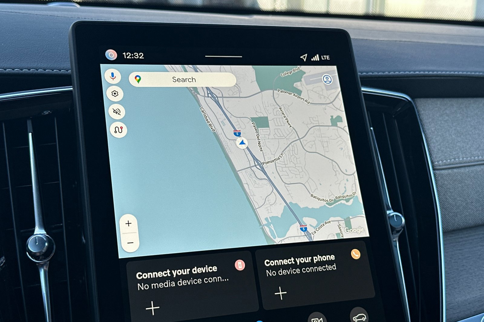 New 2026 Volvo XC90 B5 Core image 17