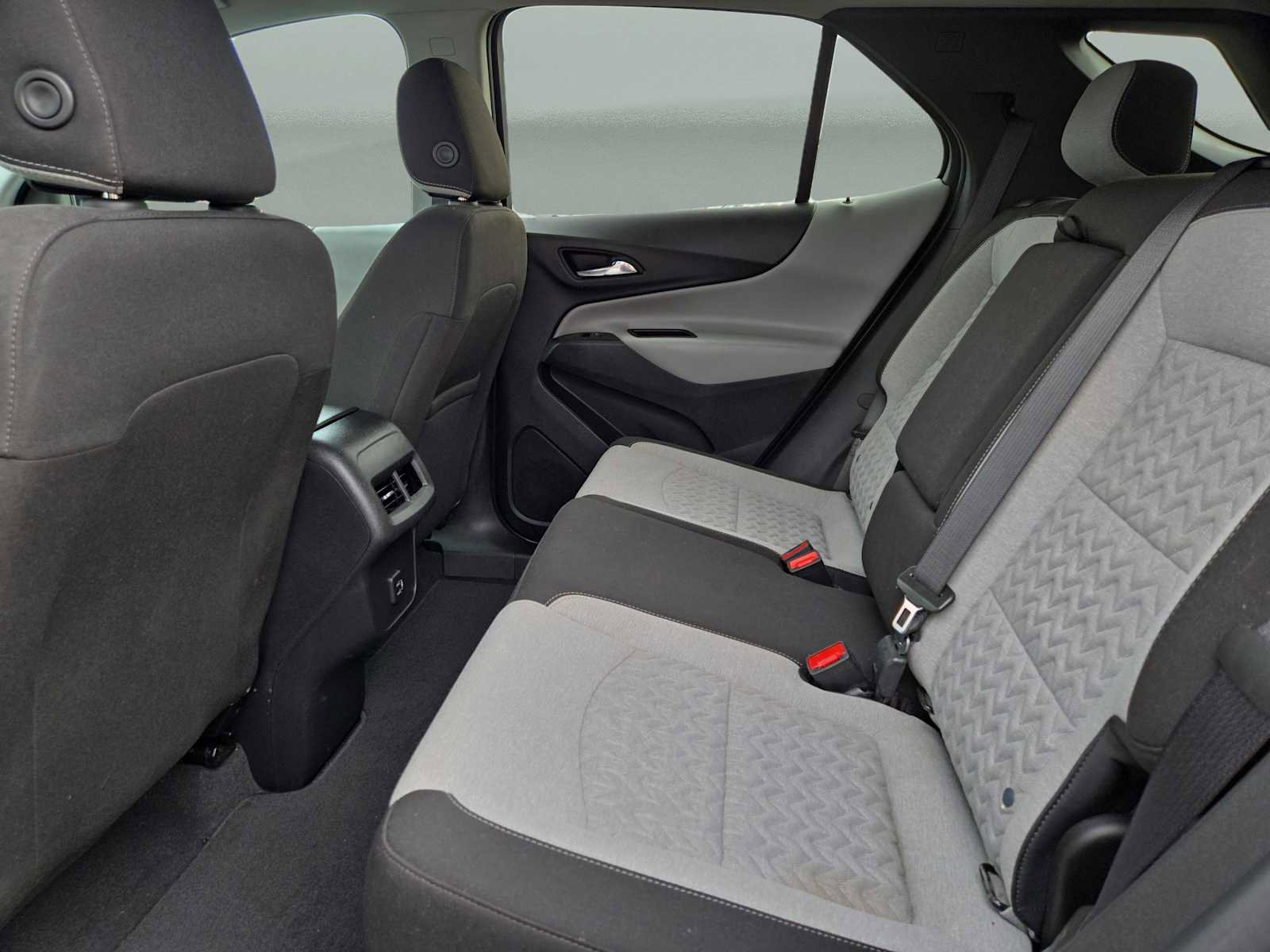 Used 2023 Chevrolet Equinox LS w/ LS Convenience Package image 13