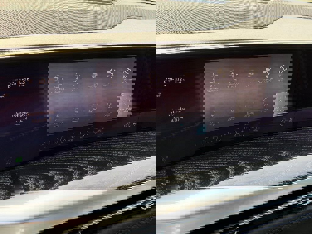 New 2026 Cadillac Escalade IQ Sport 1 w/ LPO, ONYX Package image 7