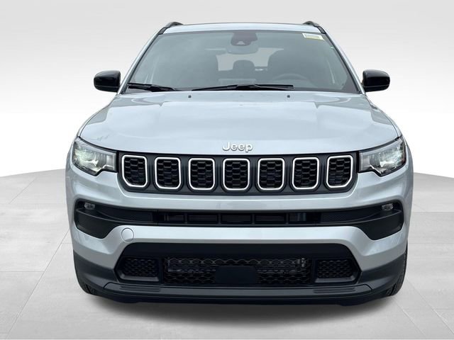 New 2026 Jeep Compass Latitude video 2