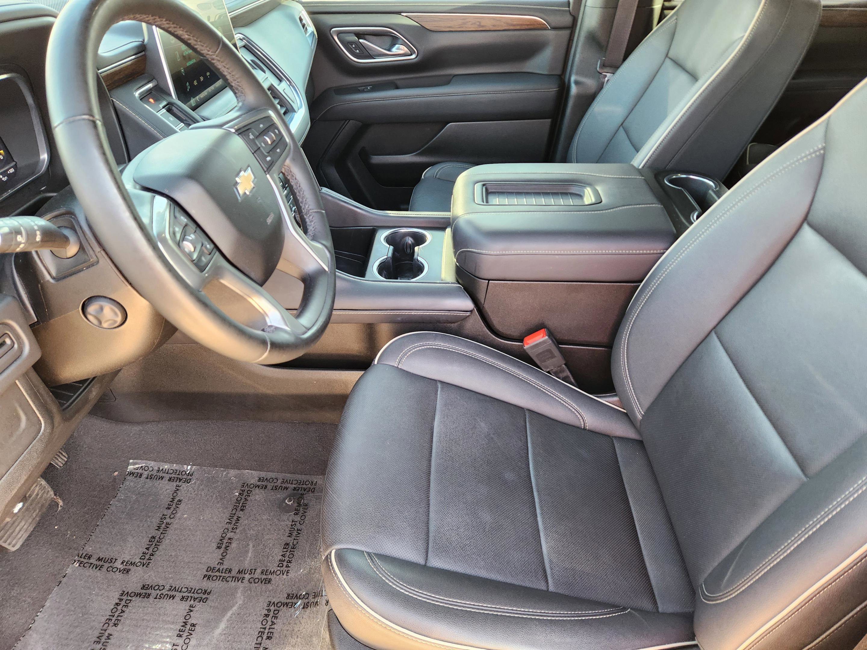 Used 2023 Chevrolet Tahoe Premier AWD/4WD image 13