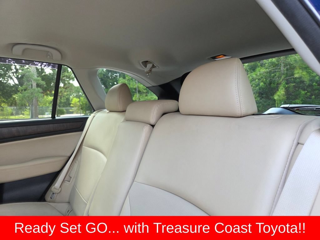 Used 2016 Subaru Outback 2.5i Limited AWD/4WD image 22