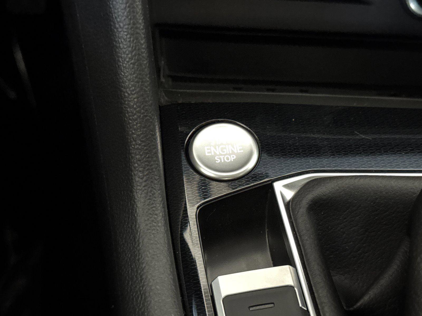 New 2026 Volkswagen Taos SE AWD/4WD image 21