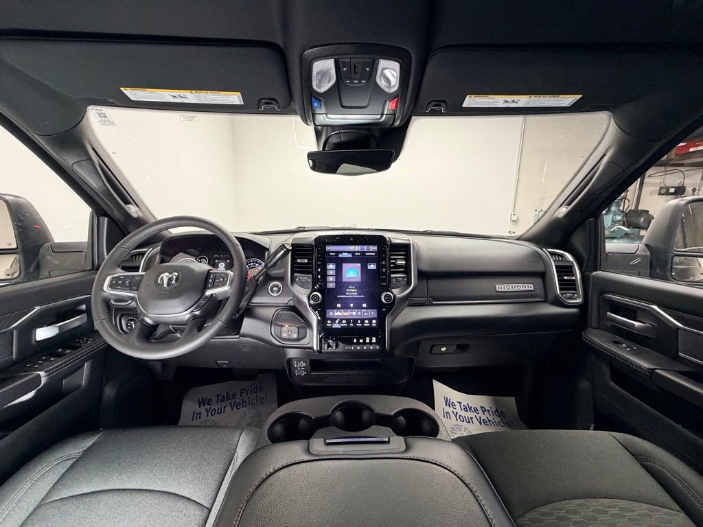 Used 2025 RAM 2500 Big Horn AWD/4WD image 12