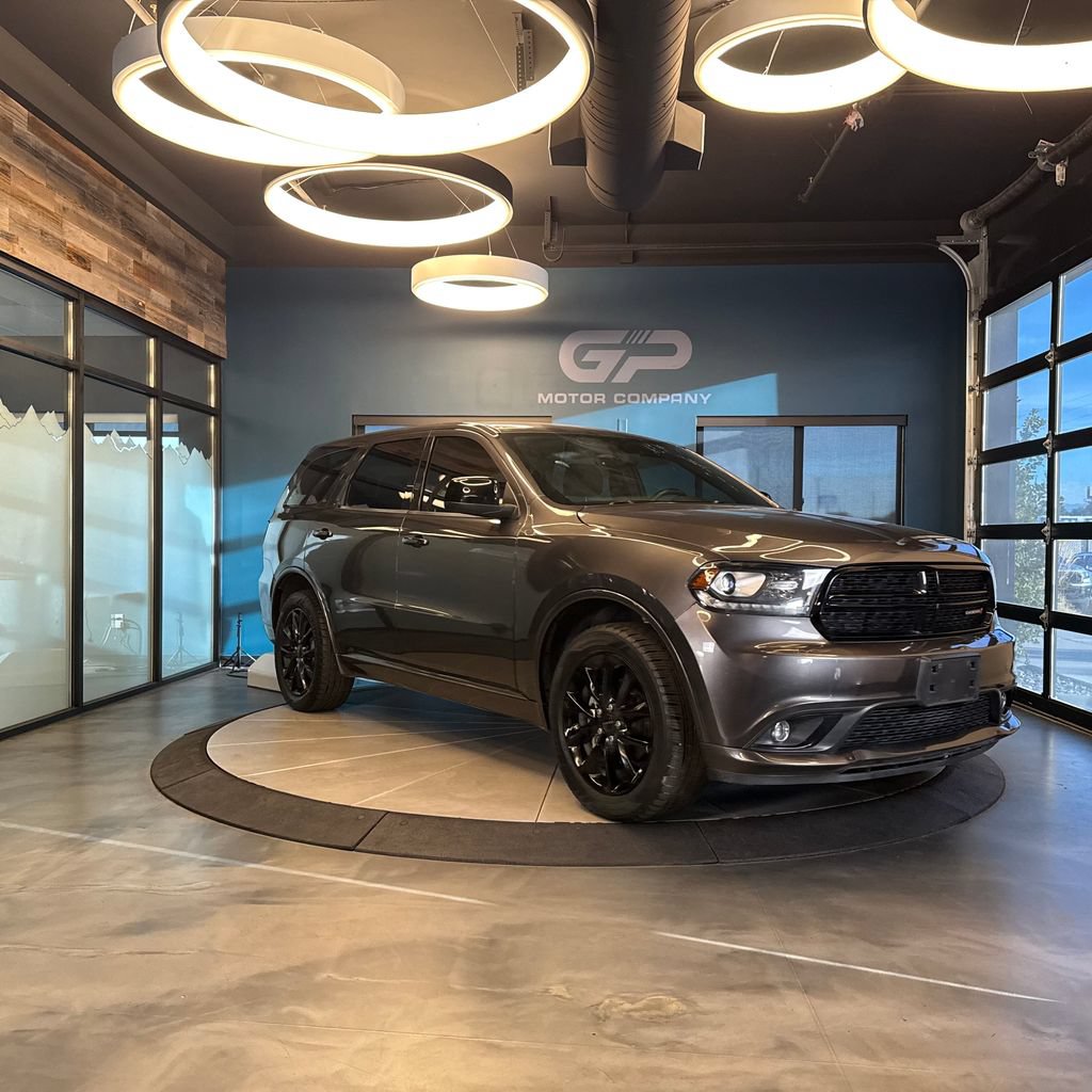 Used 2018 Dodge Durango SXT w/ Quick Order Package 2BB AWD/4WD image 1