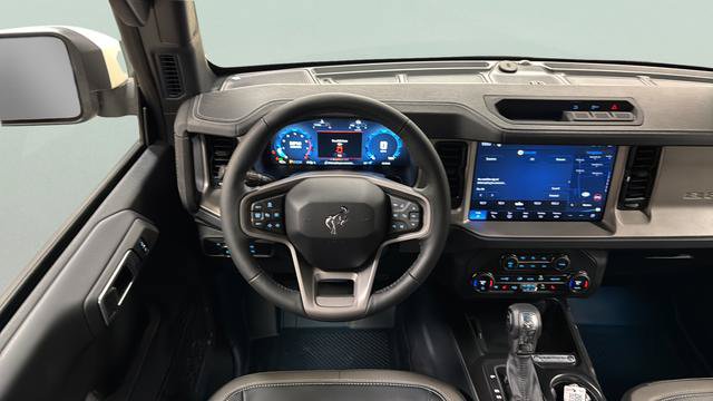New 2026 Ford Bronco Outer Banks AWD/4WD image 12