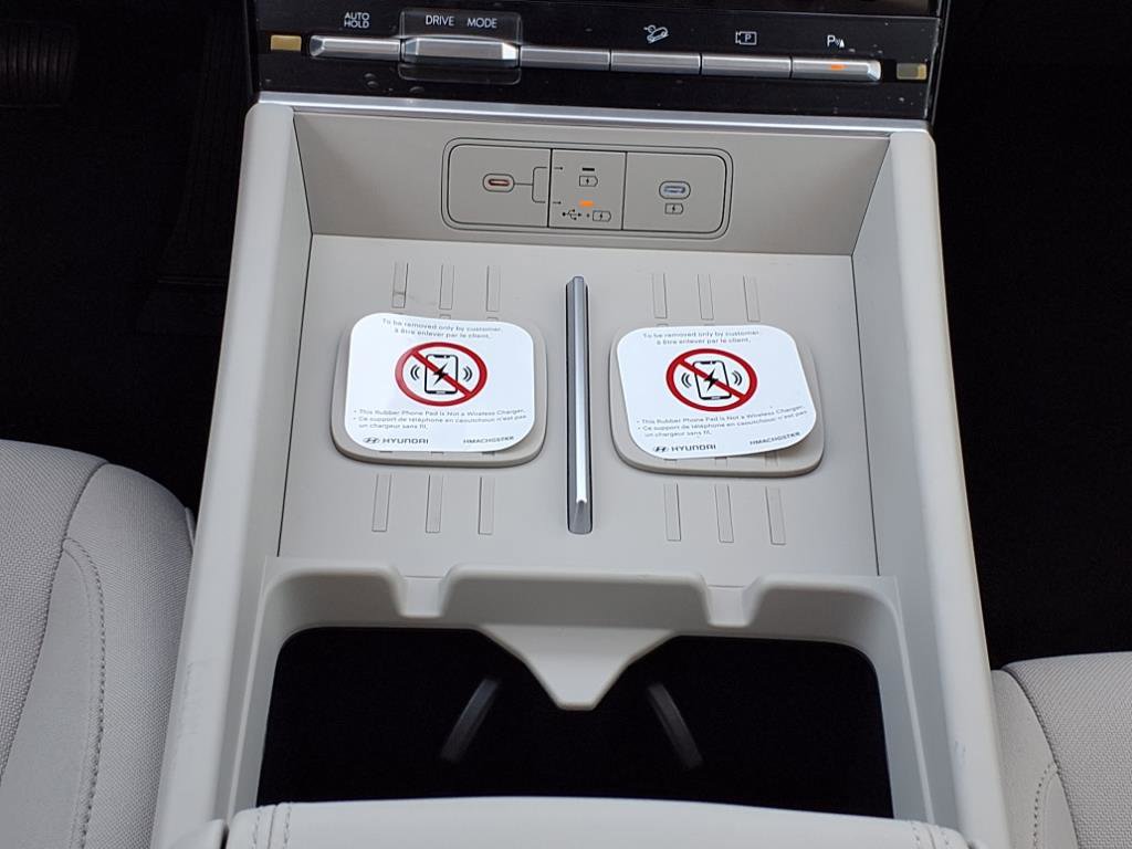 New 2026 Hyundai Santa Fe SE FWD image 10